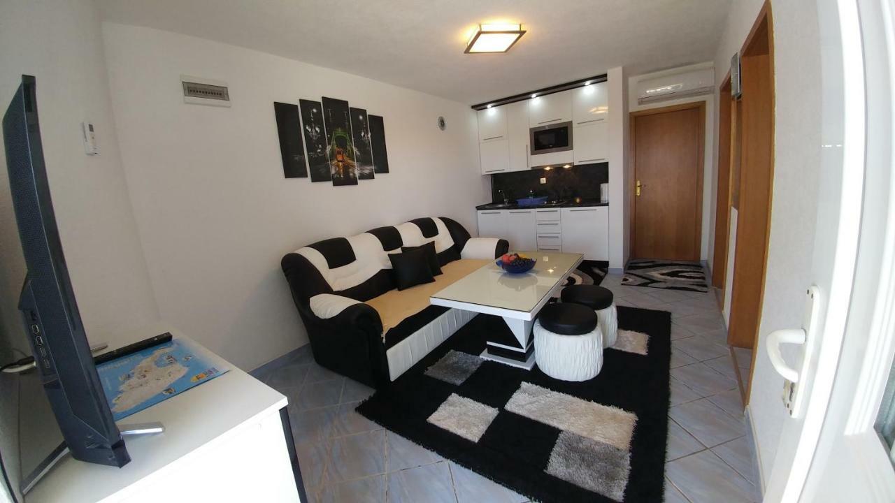 Apartments Ayla Vir Exterior foto
